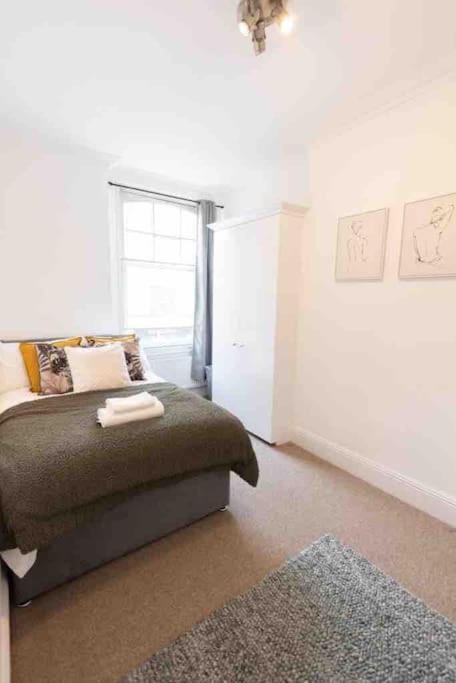 Lovely 2 Bedroom Apartment In Chelsea Sw3 Лондон Экстерьер фото